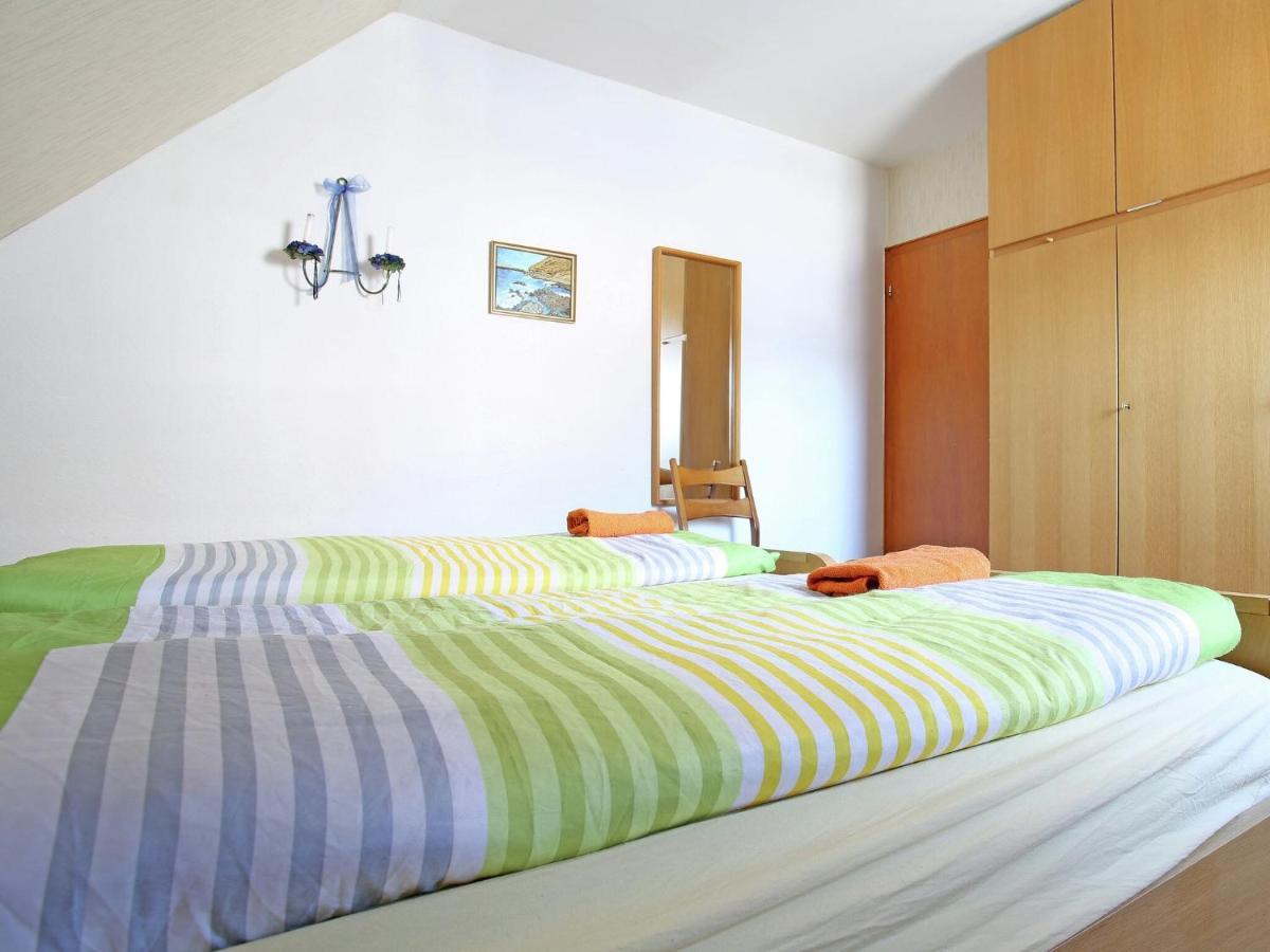 Secluded Apartment In Medebach With Terrace Luaran gambar